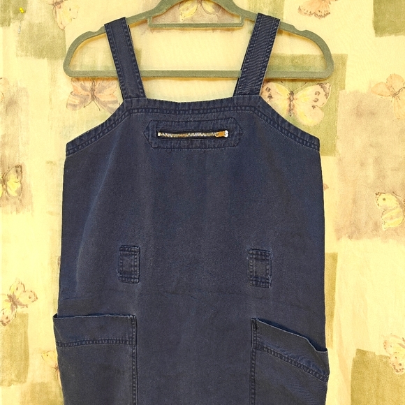 Washed blue sleeveless button up back dress - Picture 2 of 5